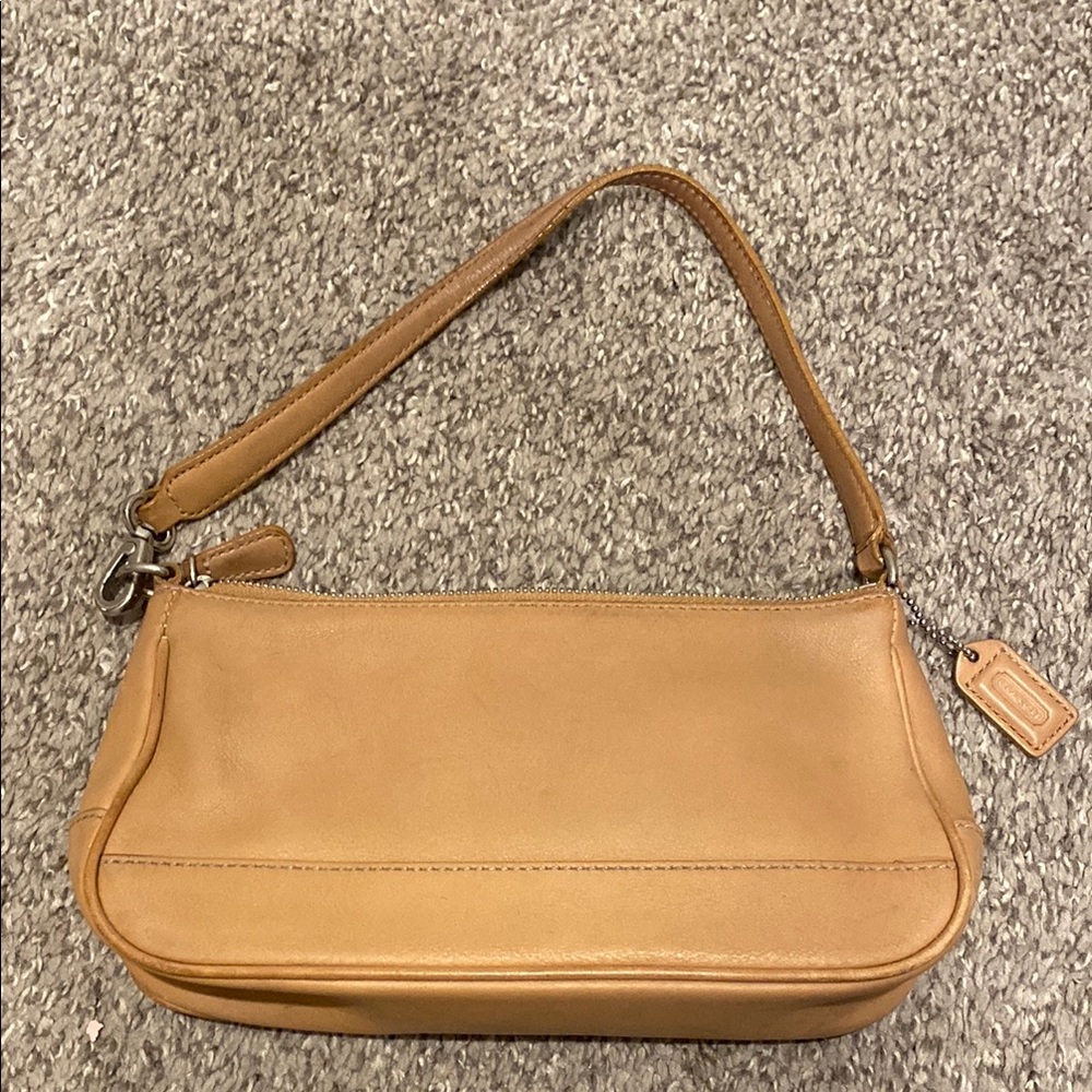 Vintage Coach Tan Hampton Demi - 7785 Women’s Saddle